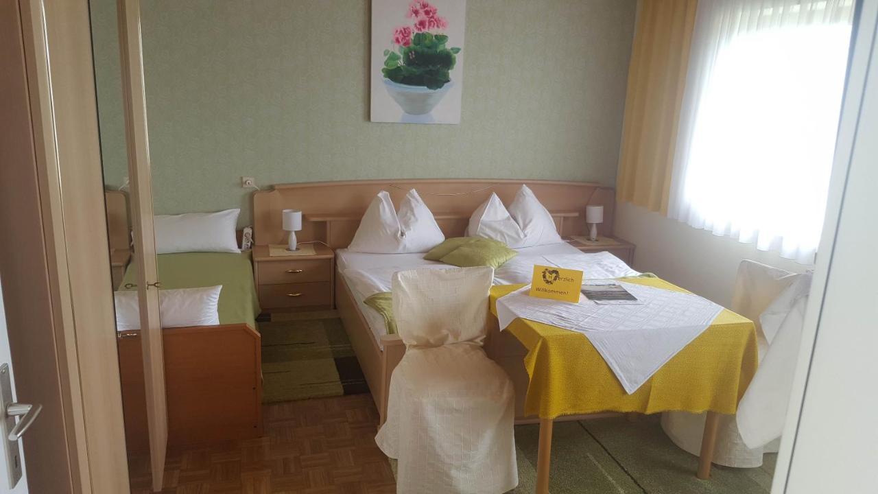 Gaestehaus Jeindl Hartmannsdorf Екстериор снимка