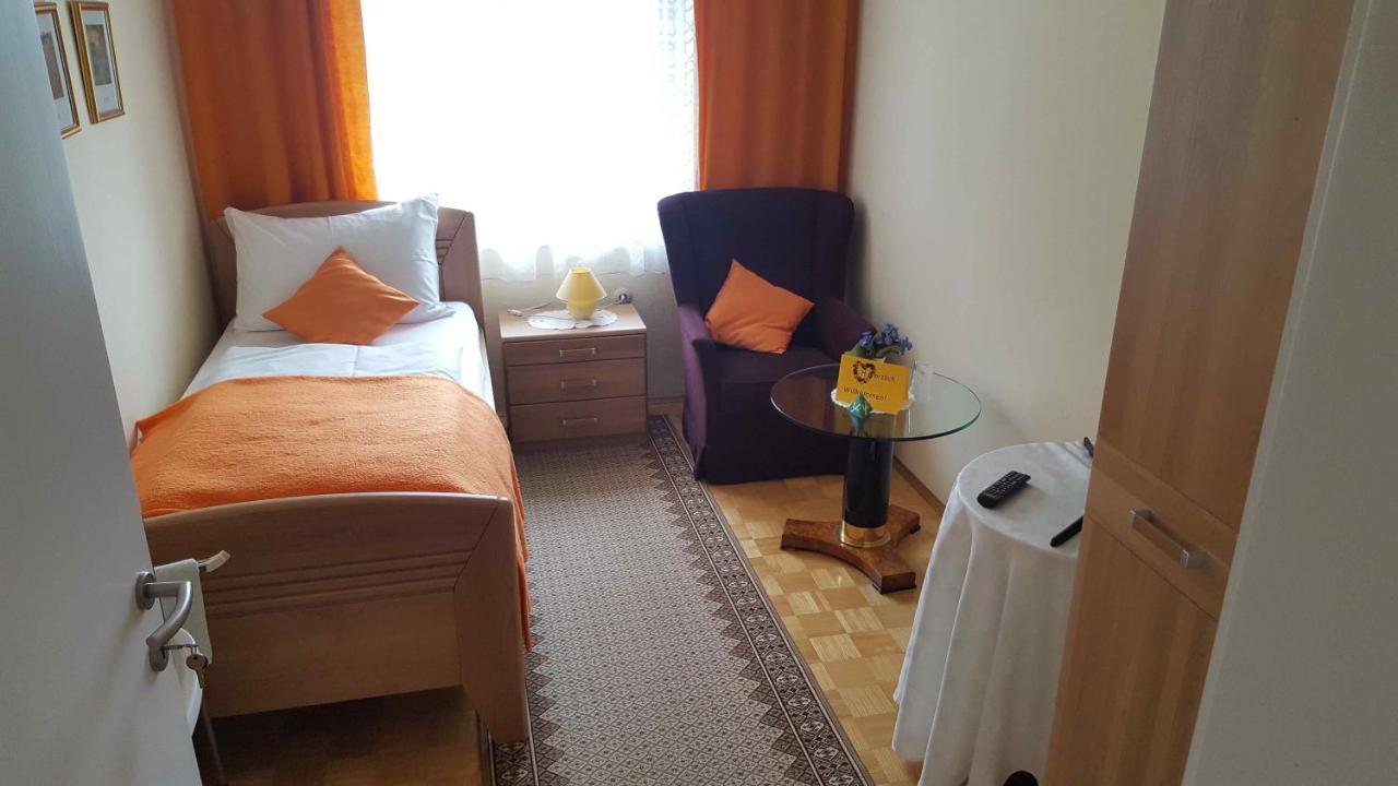 Gaestehaus Jeindl Hartmannsdorf Екстериор снимка